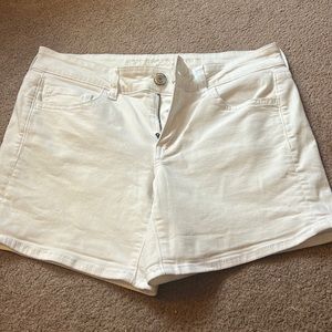 American Eagle Super Stretch Short